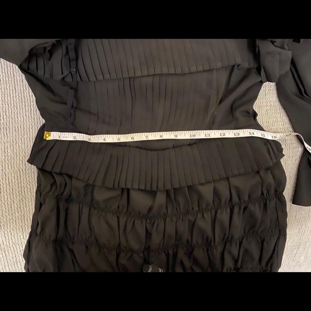 Foxiedox Tiered Cold Shoulder Dress-black - Picture 10 of 12